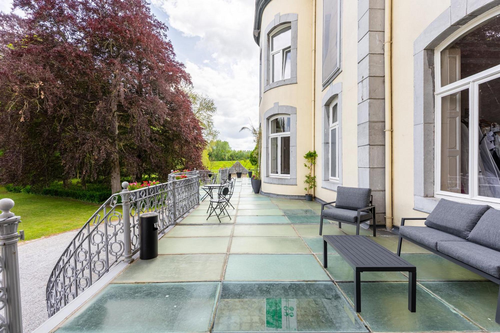 Suite De Luxe Au Chateau 105 Tinlot ภายนอก รูปภาพ